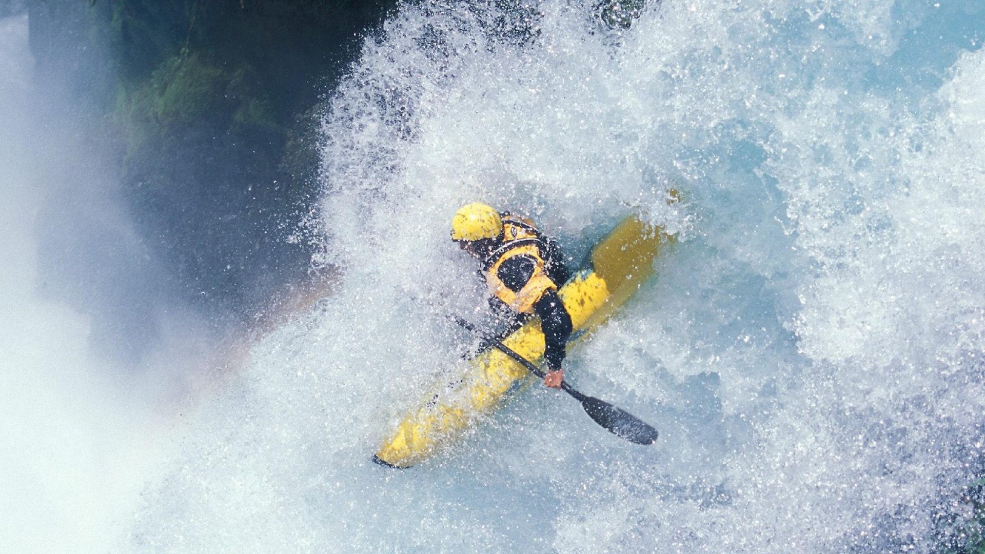 张雨霏携队友全力冲击接力金牌，张雨霏接力赛夺金视频